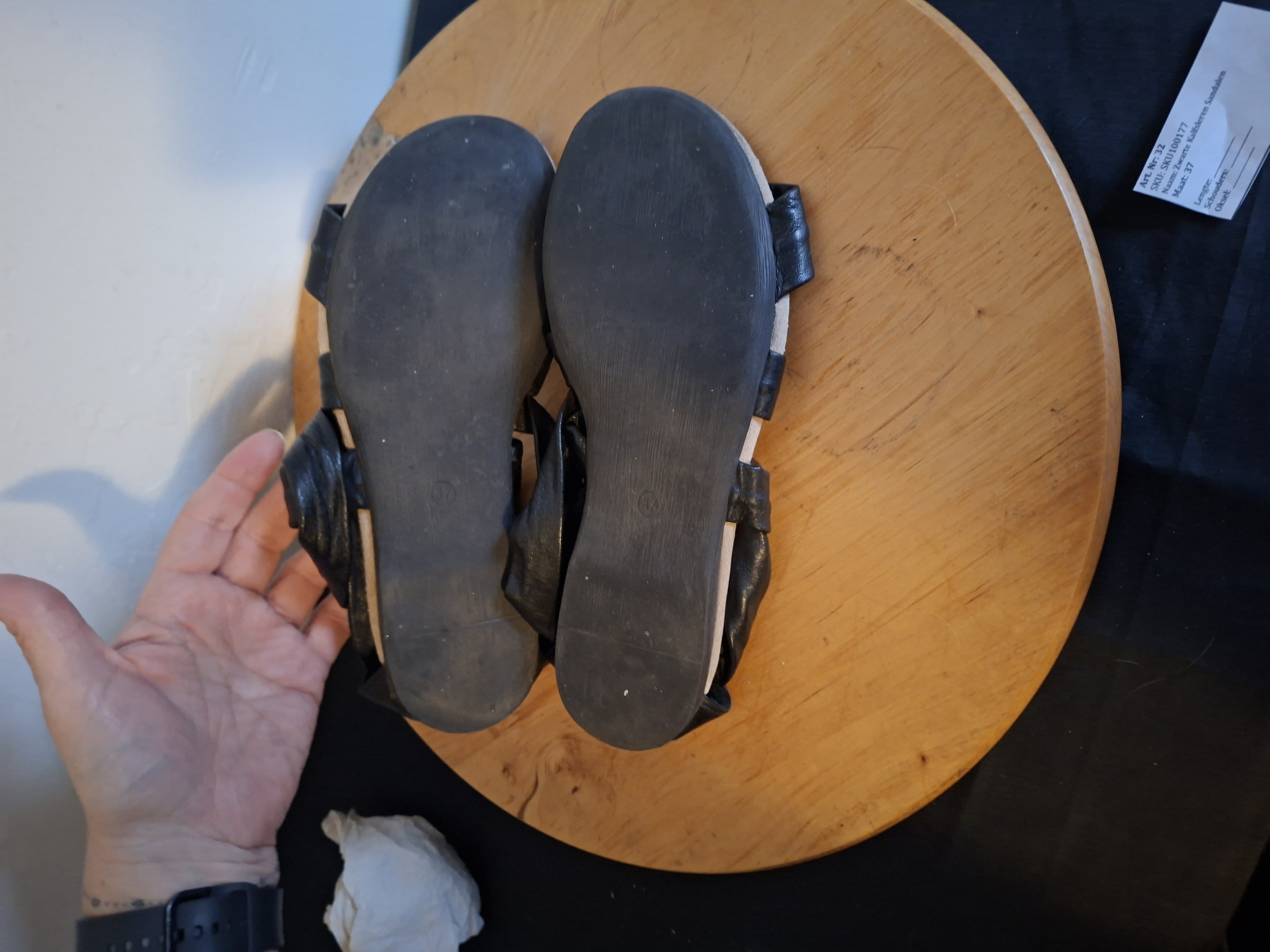 Zwarte kalfsleren sandalen met rits - maat 37 (32.)