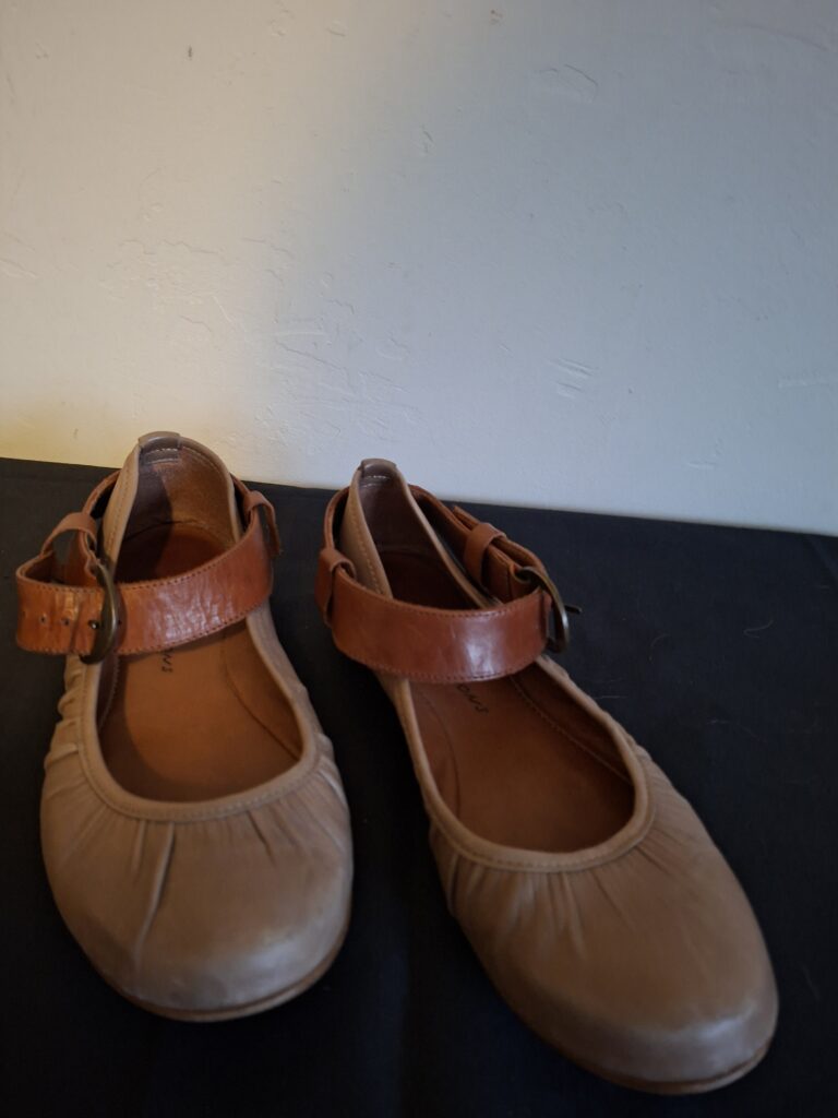 Dick Boons bruine/taupe ballerina's met enkelband - maat 38 (78.)