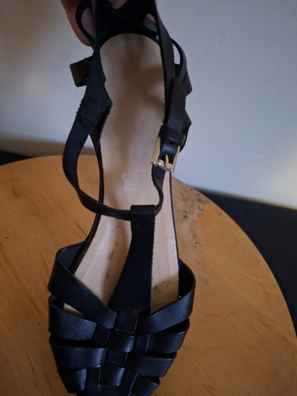 20260122_165602 Rudy's zwarte leren sandalen - maat 38 (79.)