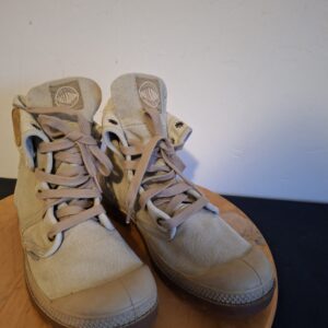 20260122_170130 Palladium beige canvas halfhoge sneakers - maat 41 (75.)