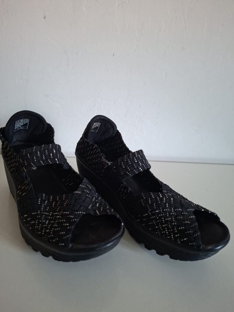 Skechers zwarte gevlochten ballerina's met open teen - maat 38 (28.)