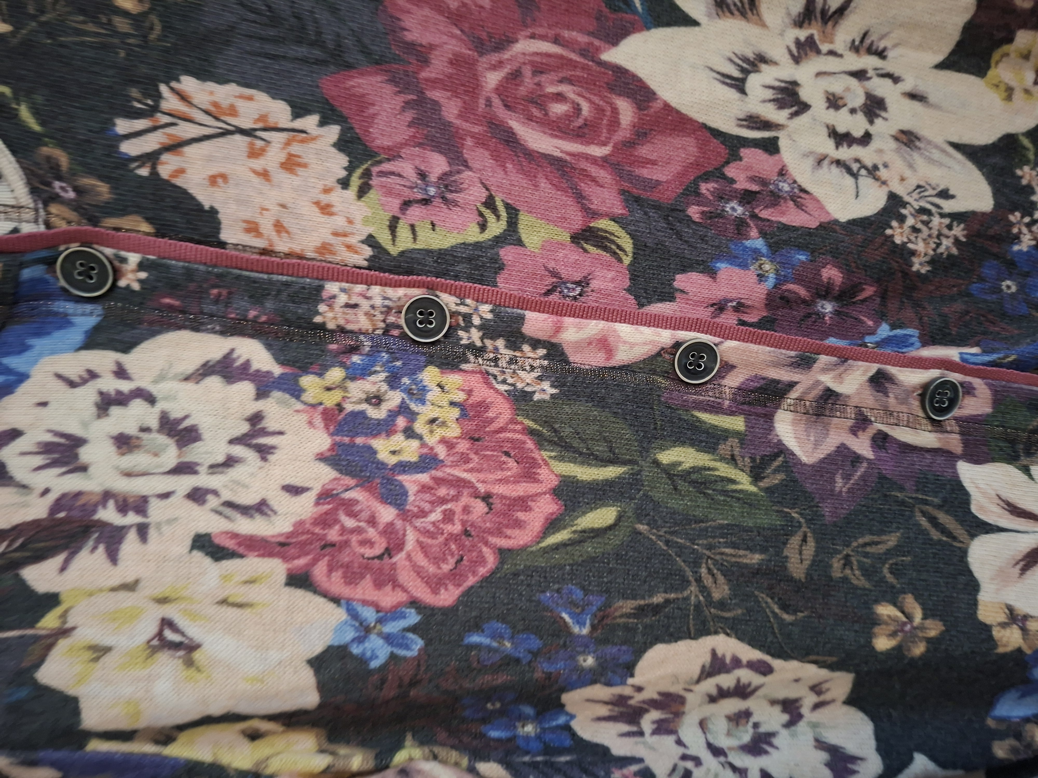 Sommermann vest met kleurrijk bloemenpatroon - maat S (180.)