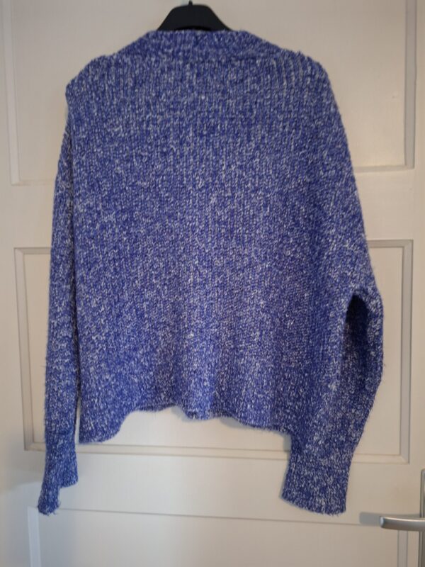 Blauw-wit gemeleerd vest met V-hals en houten knopen - maat M (137.)