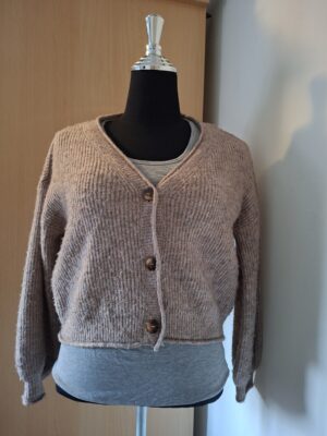Vero Moda taupe gemeleerd vest met V-hals en houten knopen - maat S (142.)