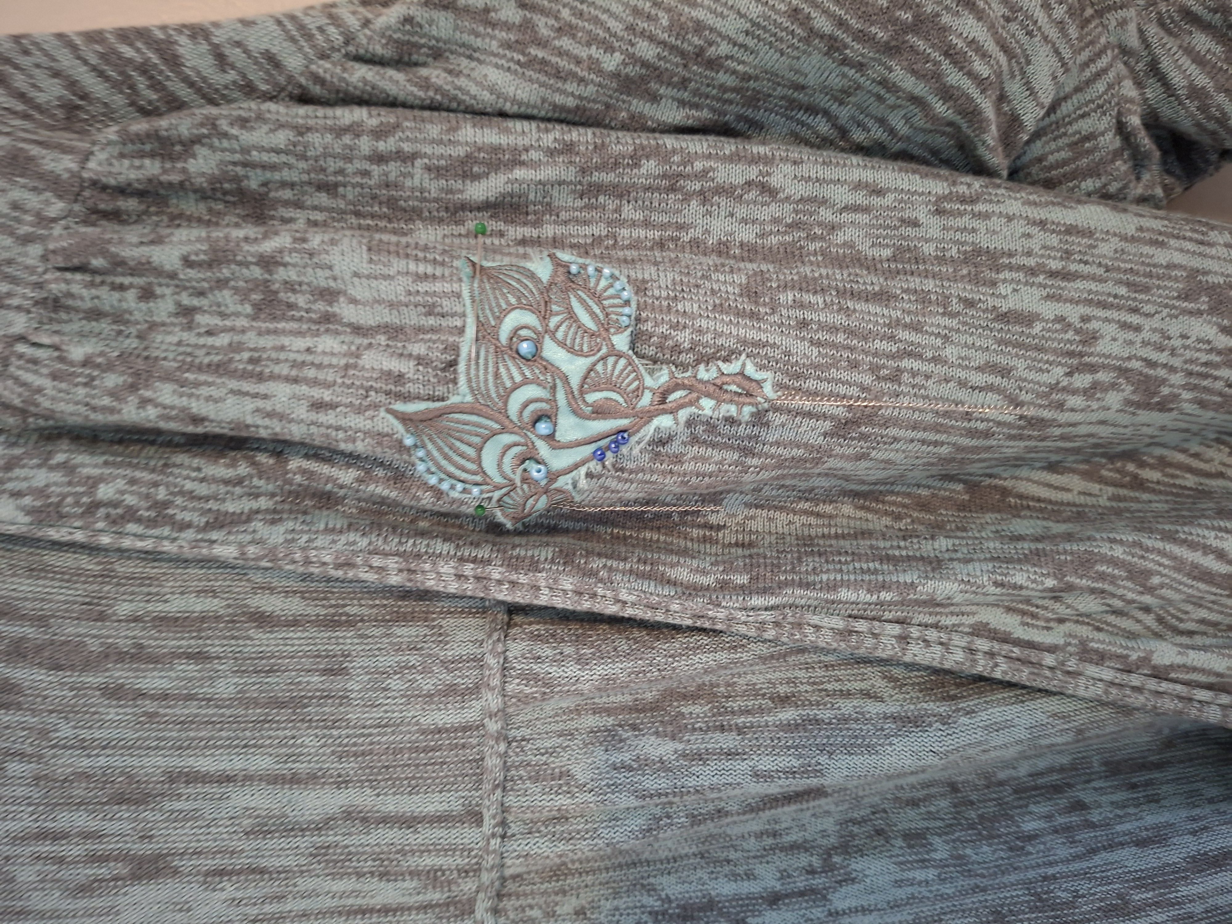 Gsus Industries groen/grijs vest met geborduurde vogel - maat M (101.)