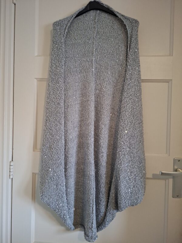 20260123_153017_001 Zara Knit grijs gemeleerd vest met glitter en wijde mouwen - maat M (87.)