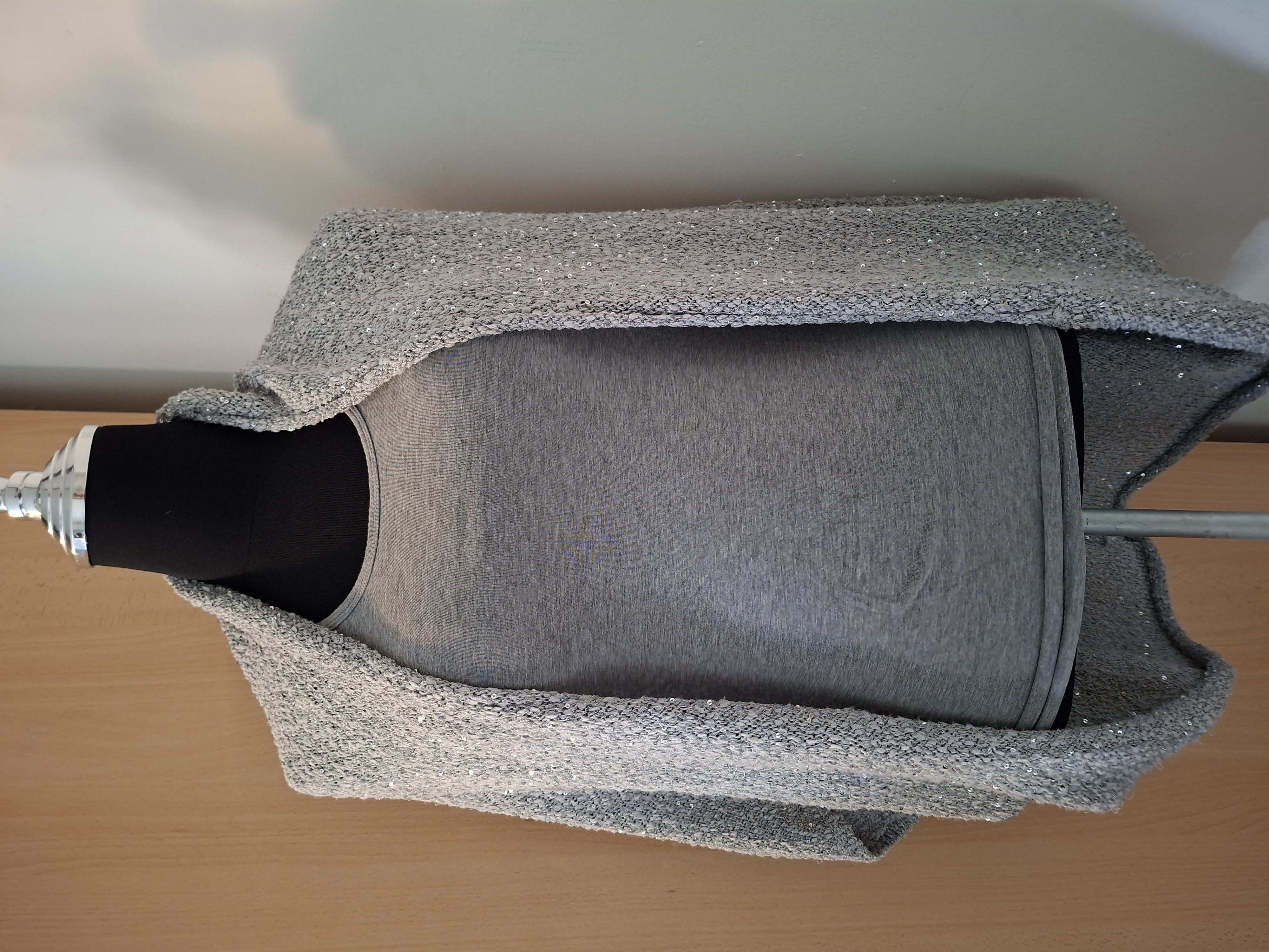 Zara Knit grijs gemeleerd vest met glitter en wijde mouwen - maat M (87.)