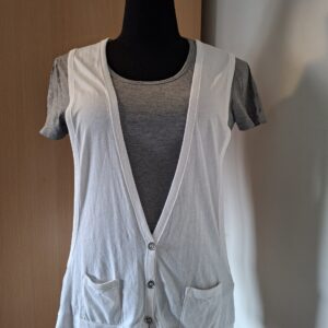 Fluxus wit mouwloos lang hesje met zakken - maat L (128.)