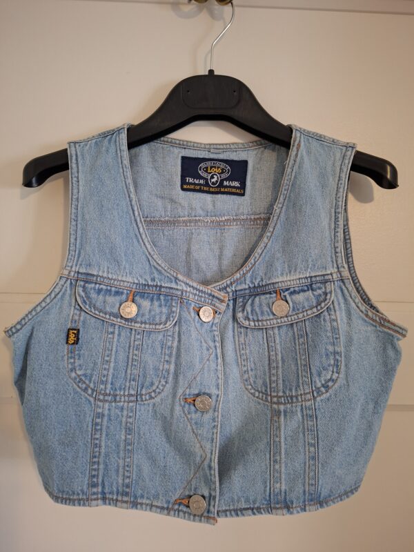 20260123_155257 Lois kort mouwloos denim jasje cropped - maat S (58.)