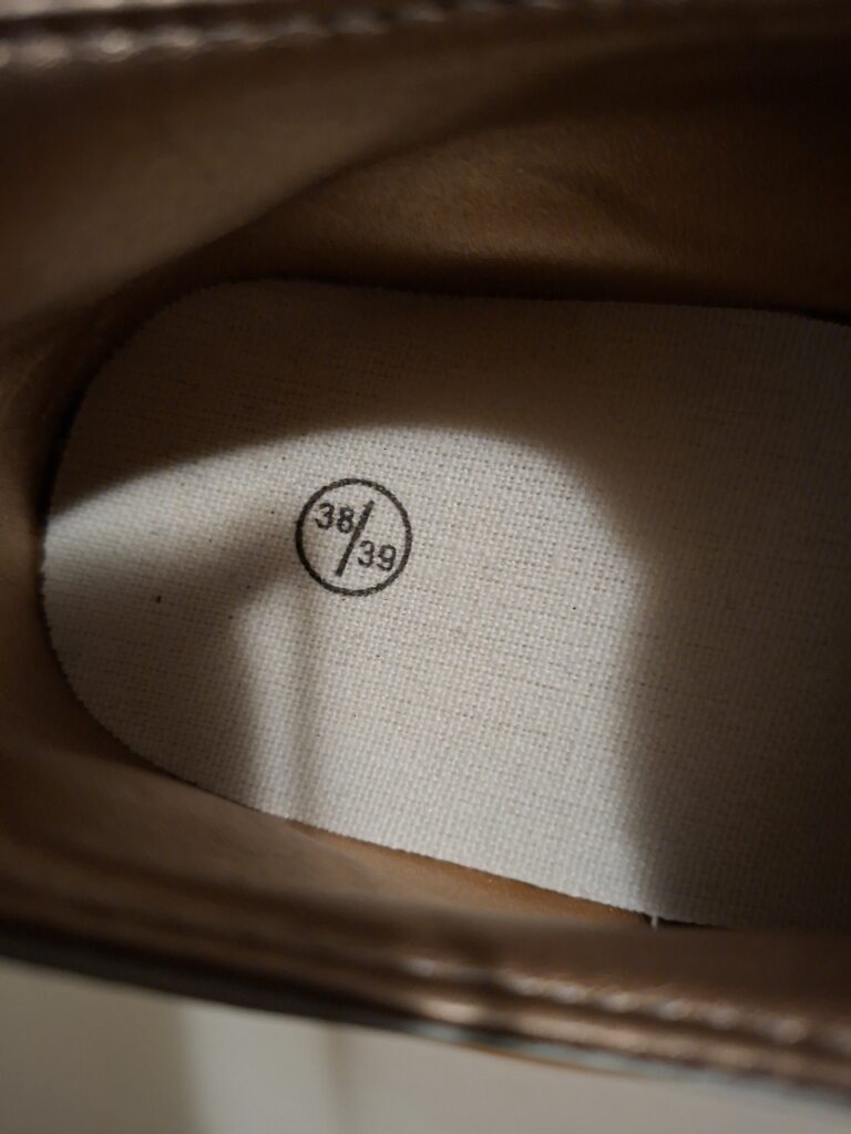 Witte mesh sneakers maat 38/39 nieuw