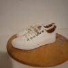 20260123_182613 Witte sneakers met goudbruine details maat 39