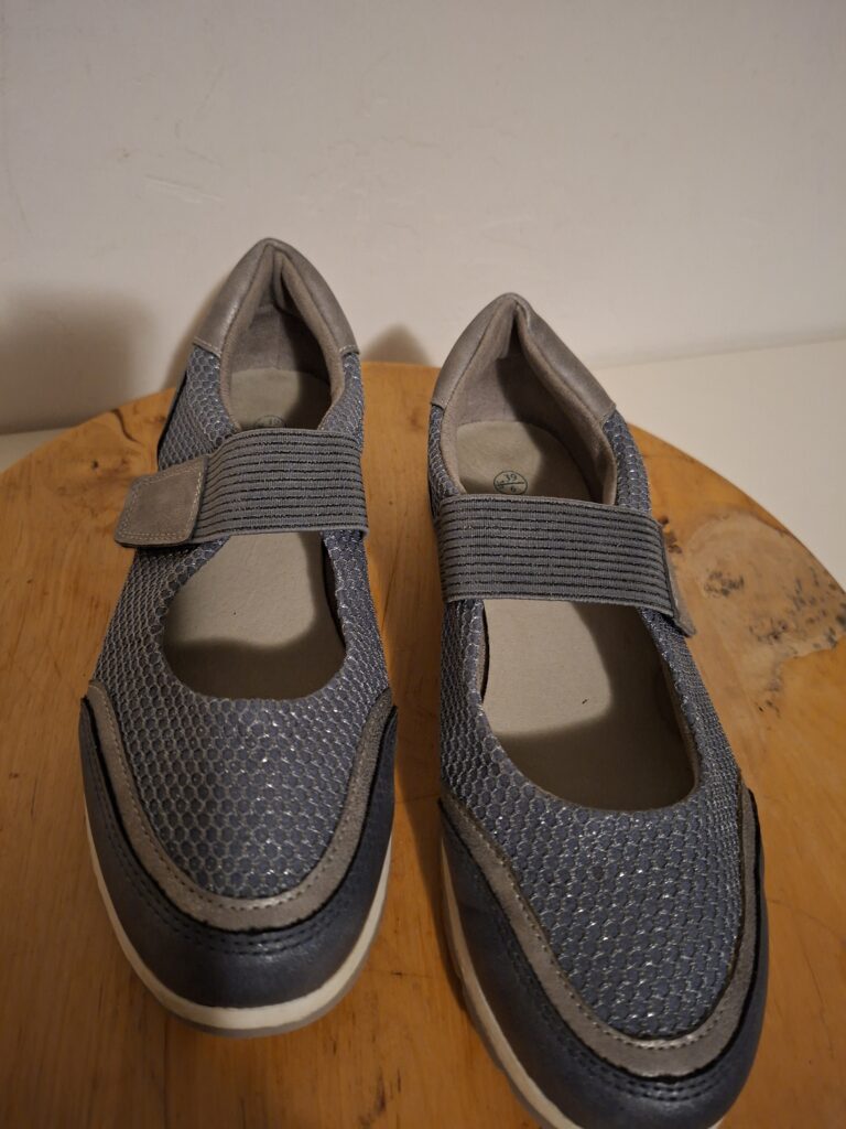 Grijze Mary Jane schoenen met glitters maat 41