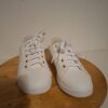 Witte sneakers met lichtgrijze accenten maat 41