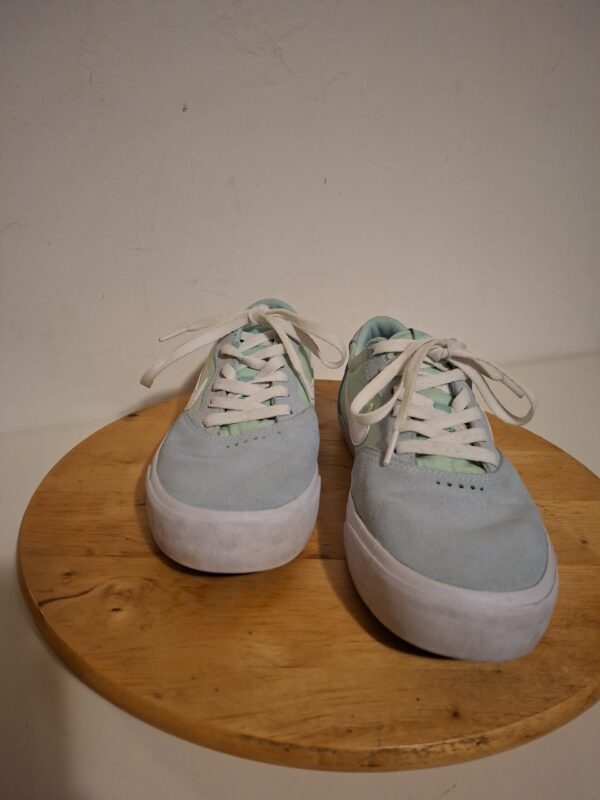 20260123_184030 Nike SB Chron 2 sneakers grijs/mintgroen maat 42.5