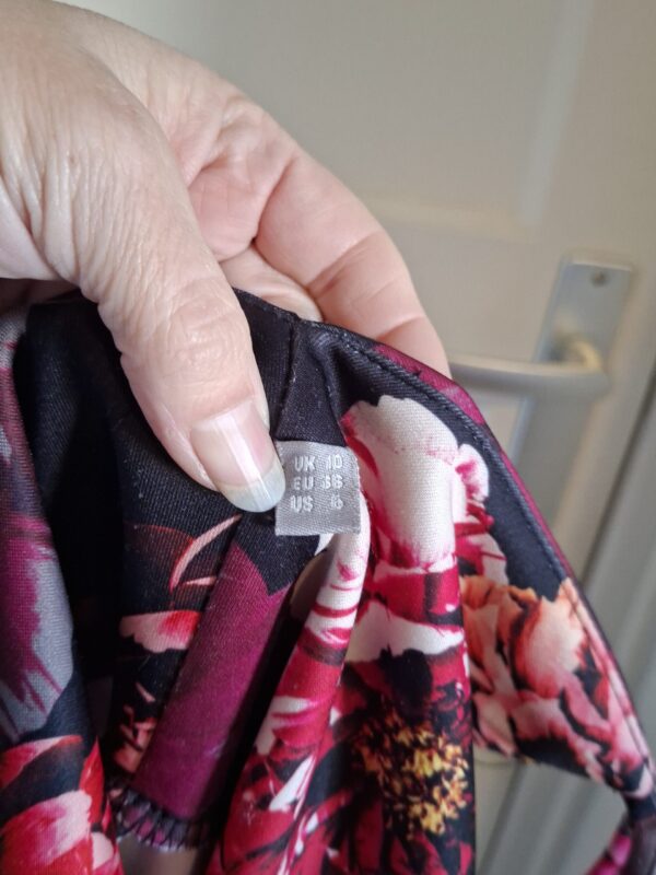 ASOS jurk met bloemenprint zwart/roze/rood