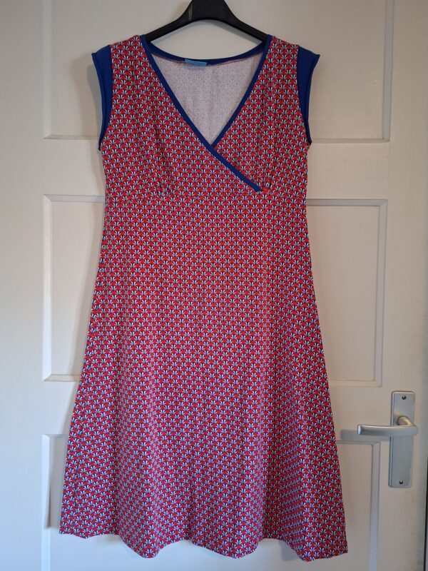 Froy & Dind retro jurk rood/blauwe print maat M (40.)
