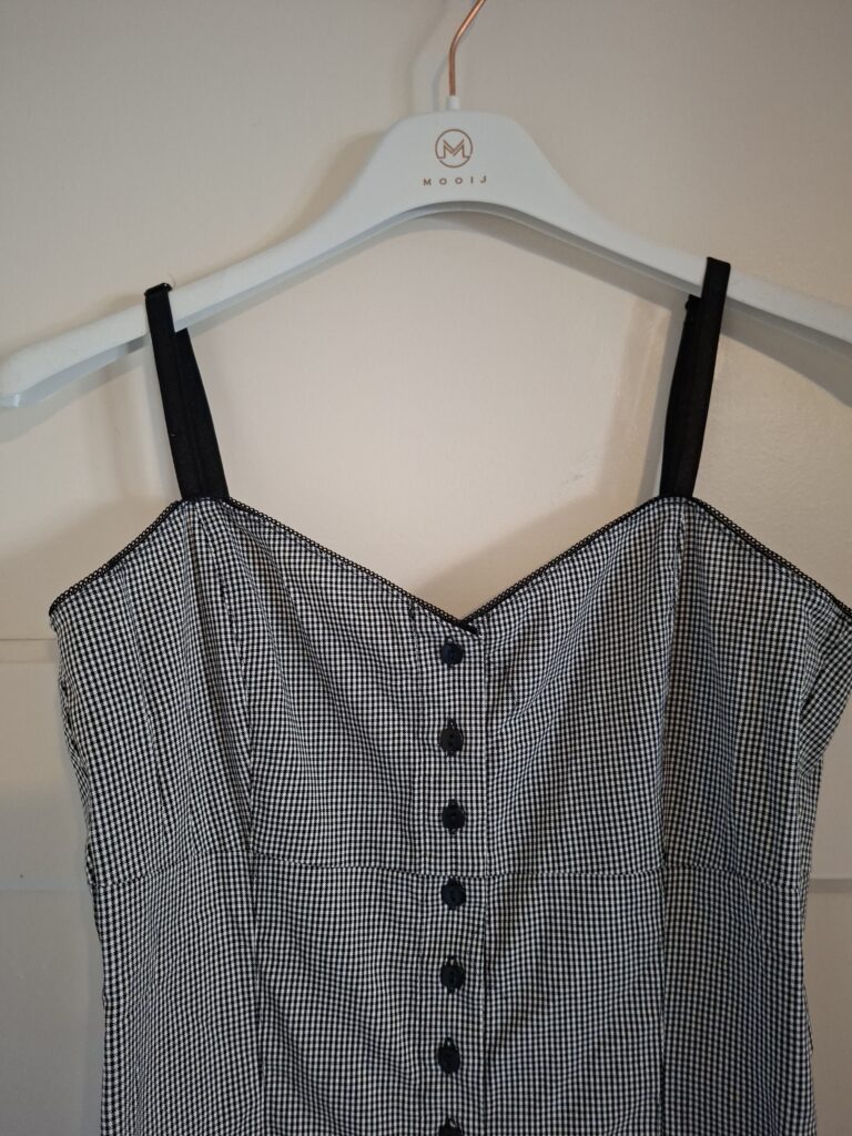 Zwart/wit pied de poule geruit jurkje mouwloos maat S (46.)