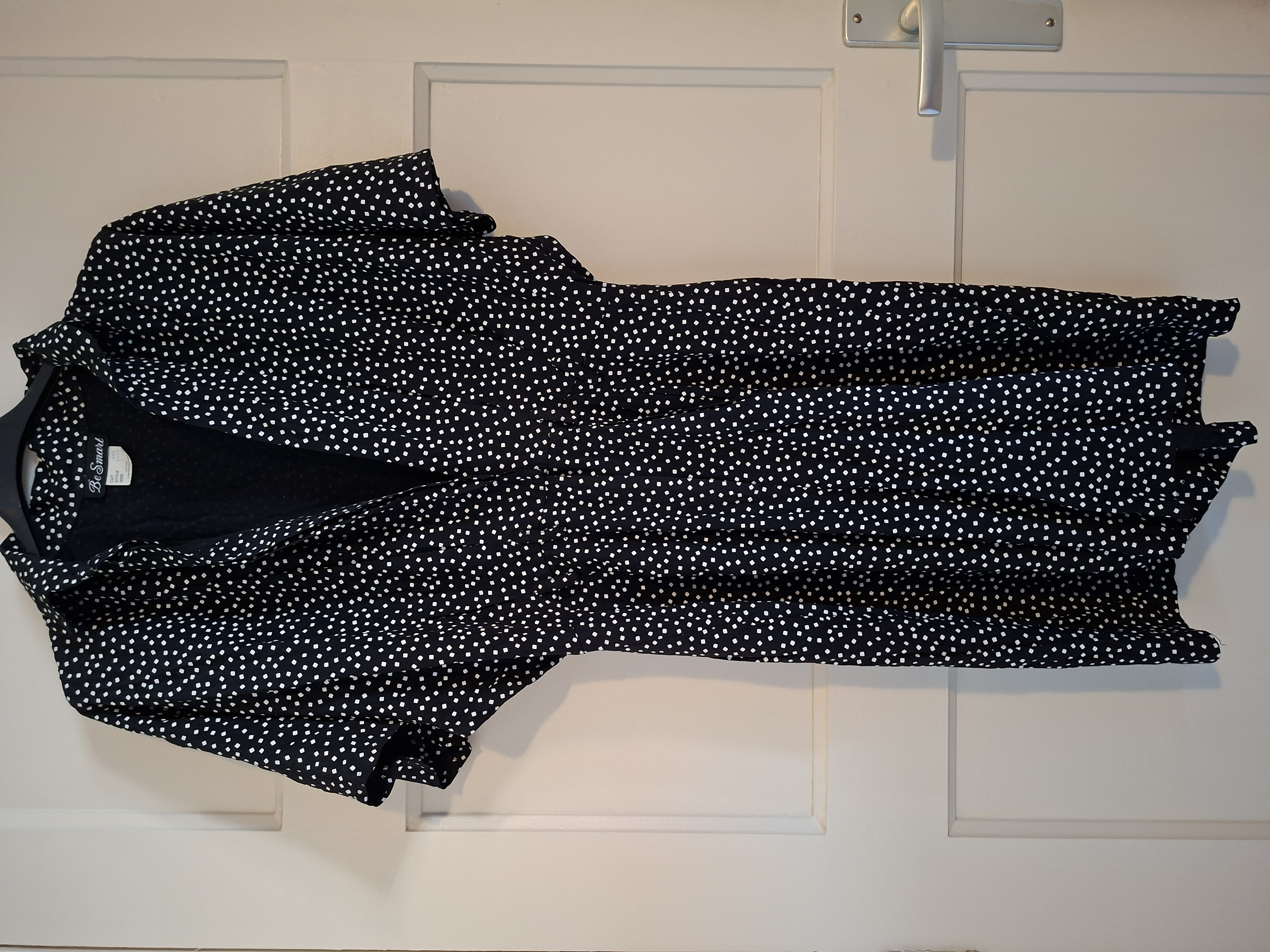Be Smart zwarte broekjurk met wit blokjesdessin maat 8