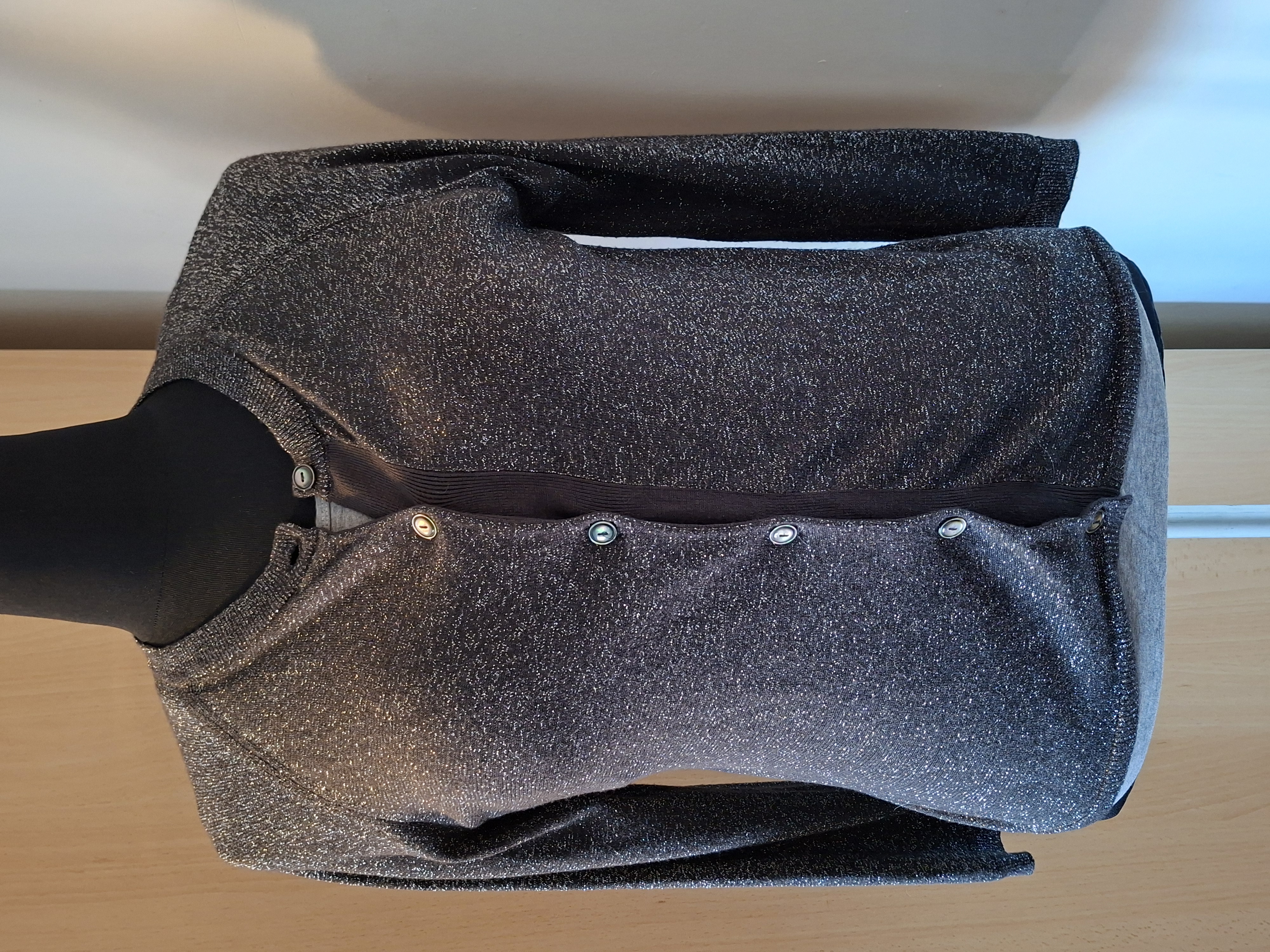 Bellerose zwart vest met grijze glitterdraad maat 3