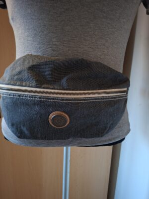 Kipling grijs blauwe heuptas vintage collectible