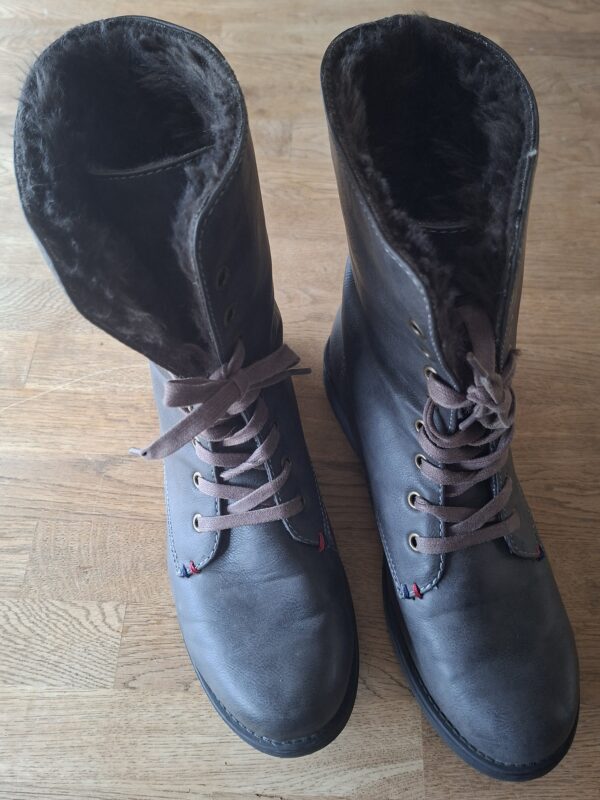 Trend One veterlaarsjes grijs met bontvoering maat 41