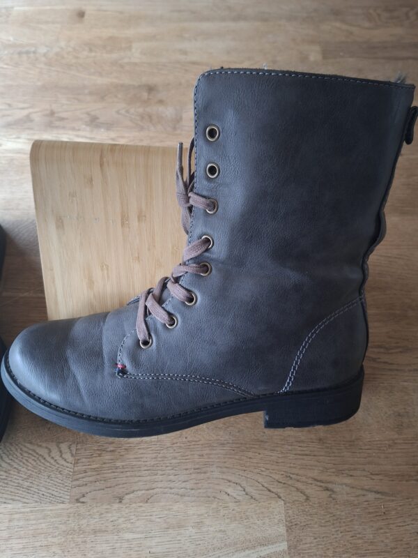 Trend One veterlaarsjes grijs met bontvoering maat 41