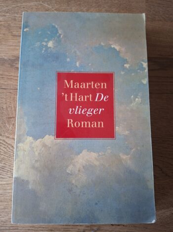 Maarten 't Hart - De vlieger (roman)