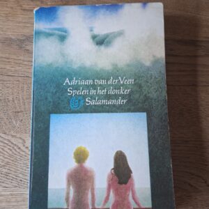 Adriaan van der Veen - Spelen in het donker (Salamander)