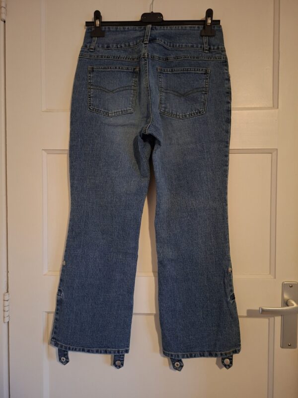 20260129_160702 Jeans driekwartlengte met verstelbare pijpen maat 38