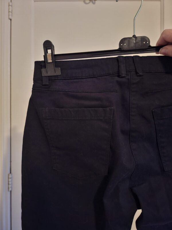 20260129_162012 Esprit zwarte broek maat 38