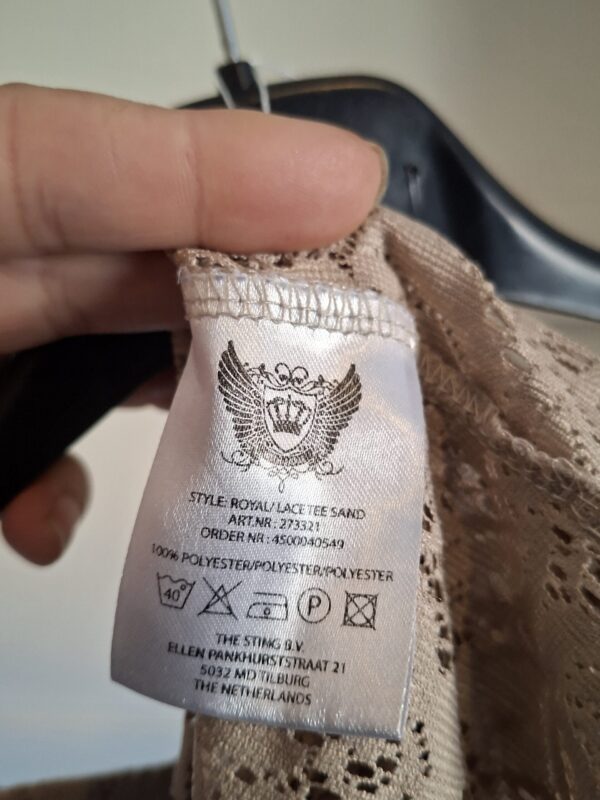 Royal Chicks dames T-shirt kant Forever Young beige maat S