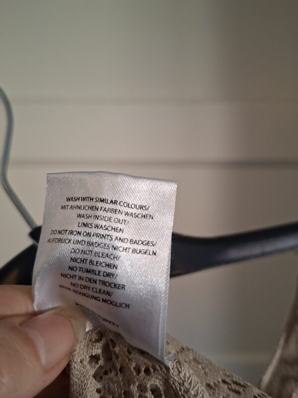 Royal Chicks dames T-shirt kant Forever Young beige maat S