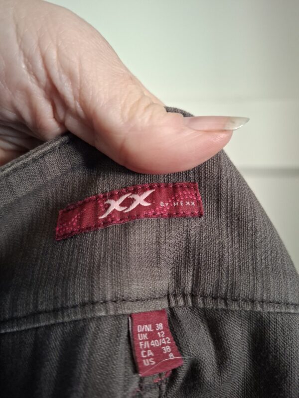 20260131_140319_001 XX by Mexx dames jeans grijs met graffiti print maat 38