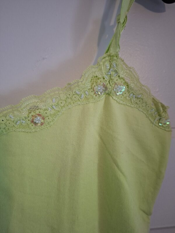 Bundel 2 topjes Emporio Armani rood en ENJOY groen maat M