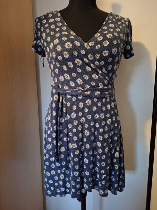 EDC (Esprit) overslagjurk madeliefjes maat M