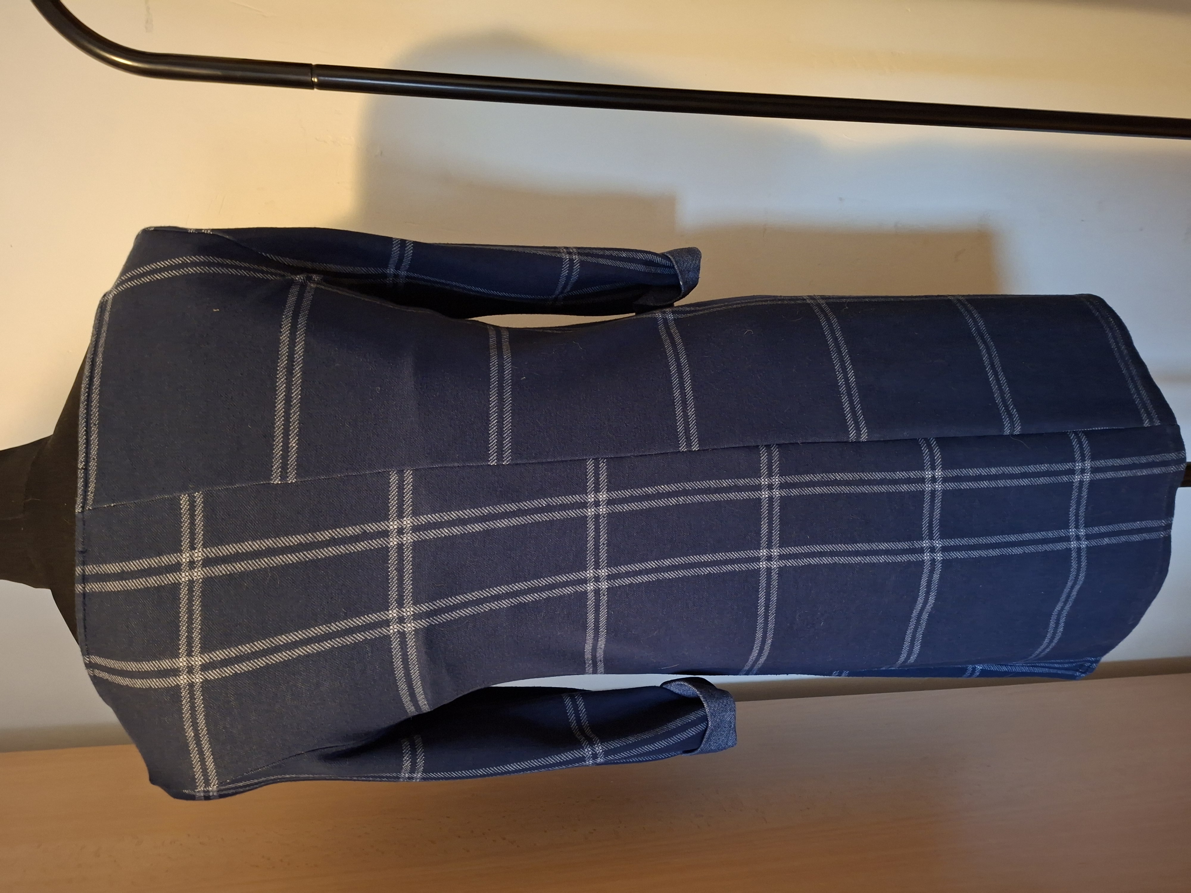 Atmosphere donkerblauwe jurk met ruit maat 42