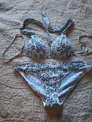 Bikini etnisch patroon maat 38/40