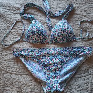 Bikini etnisch patroon maat 38/40