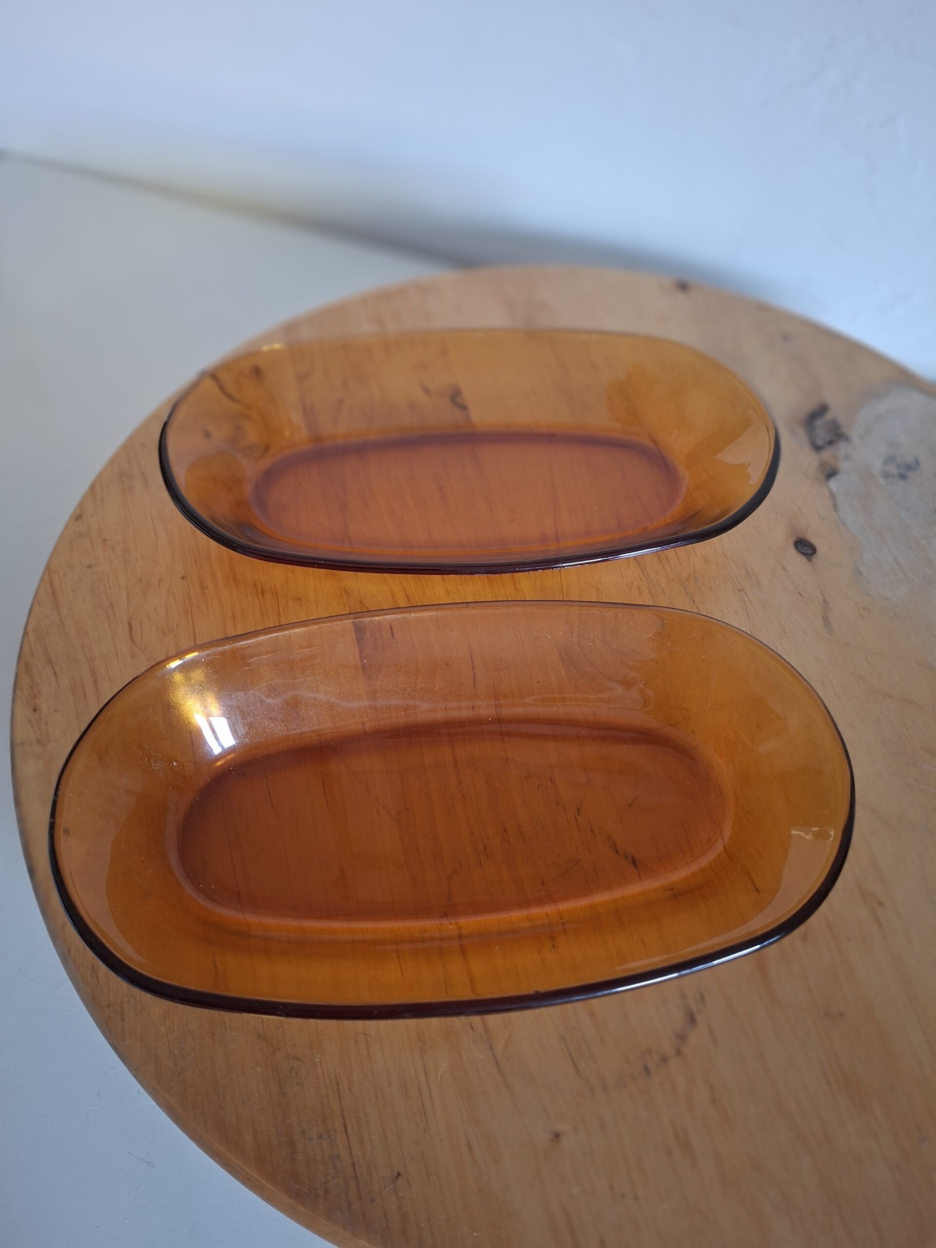 Vintage amber glazen schaaltjes (2 stuks)