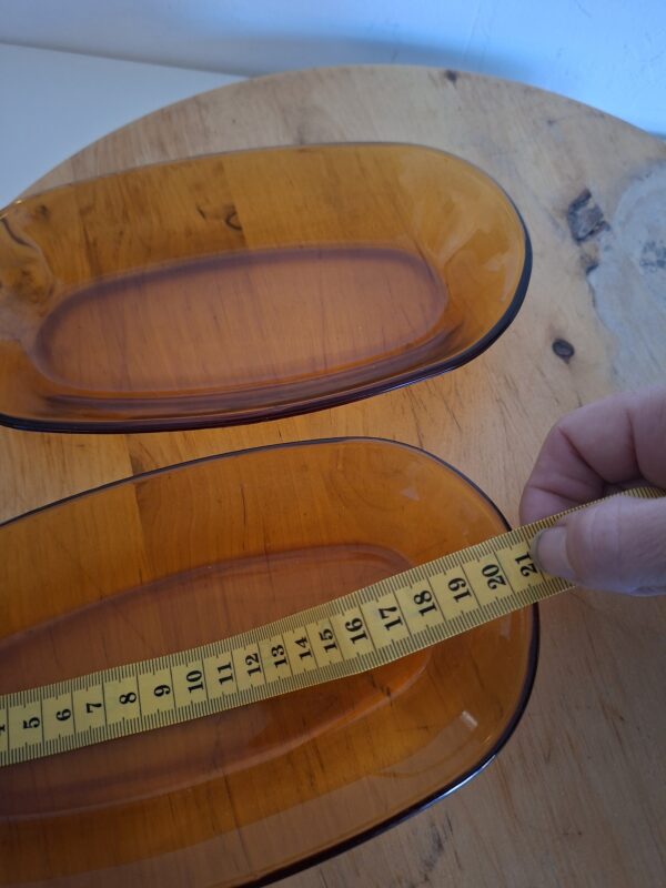 20260208_150202 Vintage amber glazen schaaltjes (2 stuks)