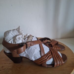 Di Donna leren sandalen met sleehak