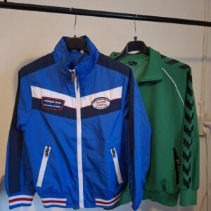 Set zomerjas en trainingsjack maat 140