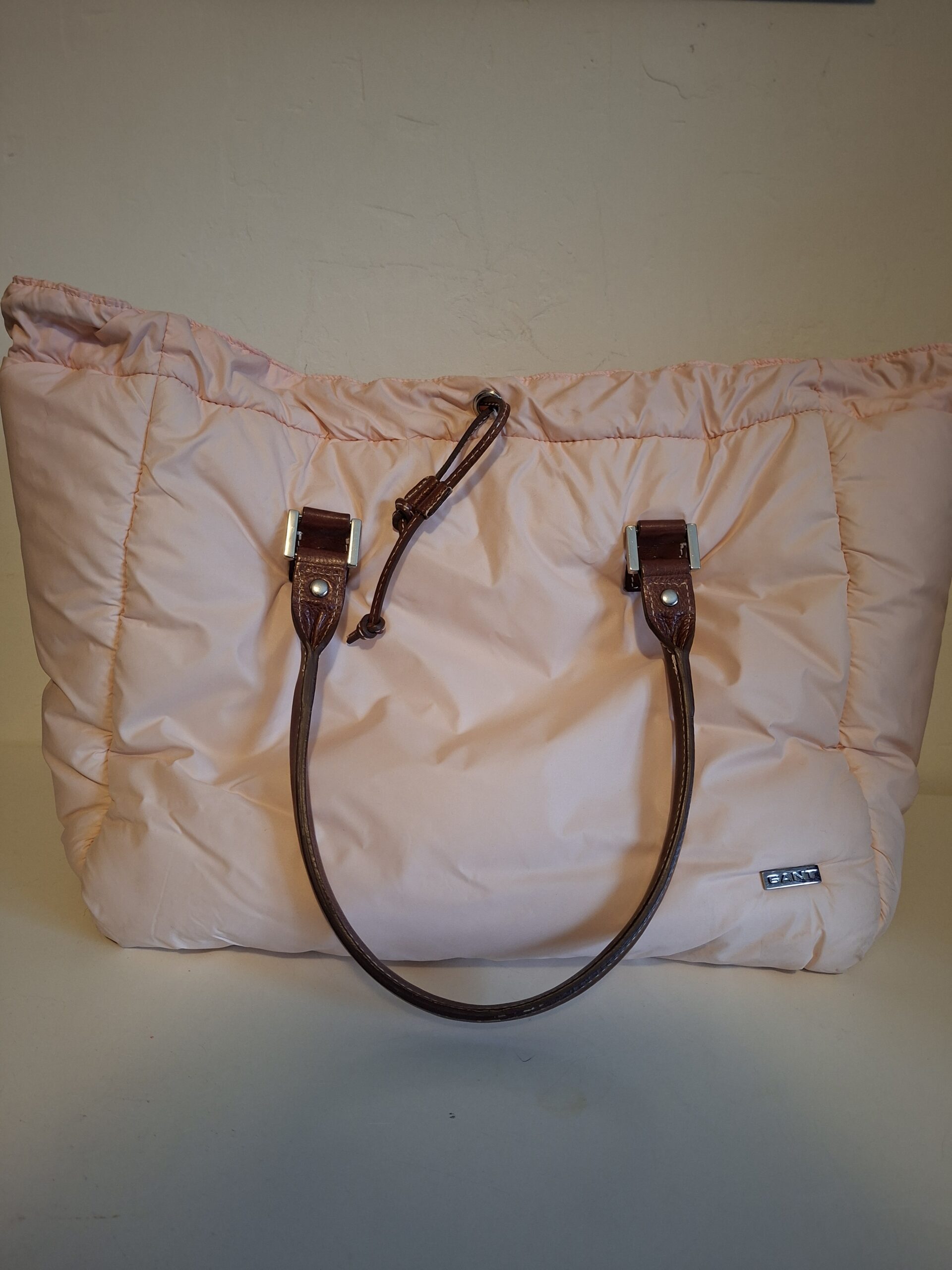 Gant gewatteerde shopper Licht roze met leren details