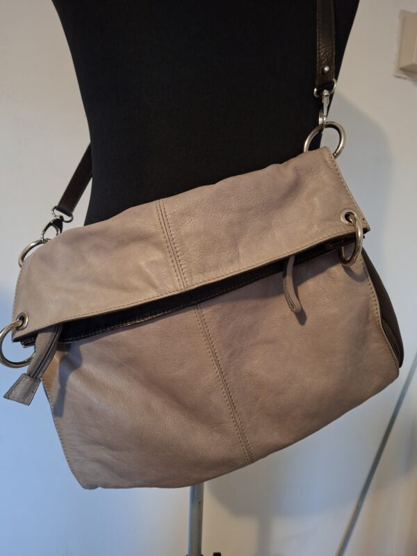 VERA PELLE beige leren schoudertas - Italiaans leer