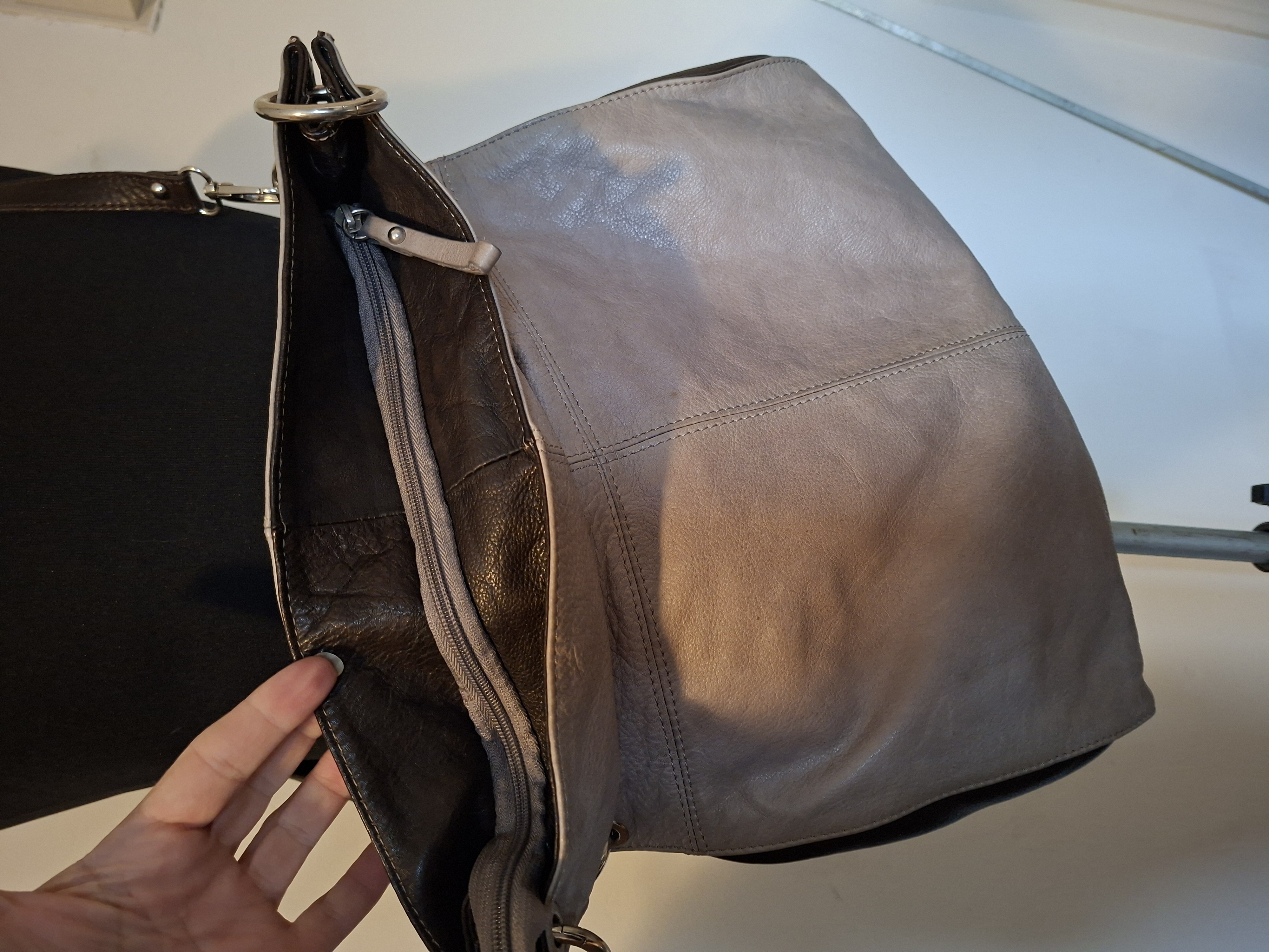 VERA PELLE beige leren schoudertas - Italiaans leer