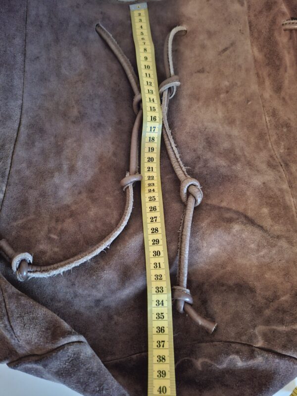 Bruine suède leren rugtas met trekkoord