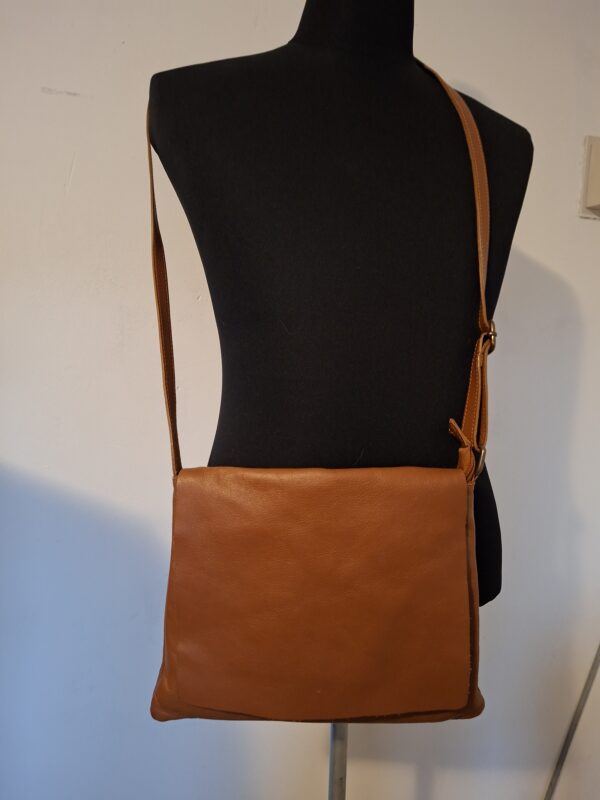 VERA PELLE cognac leren schoudertas - Italiaans leer