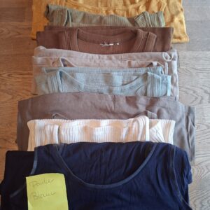 20260220_163428 Bundel 9 basic tops en hemden maat S