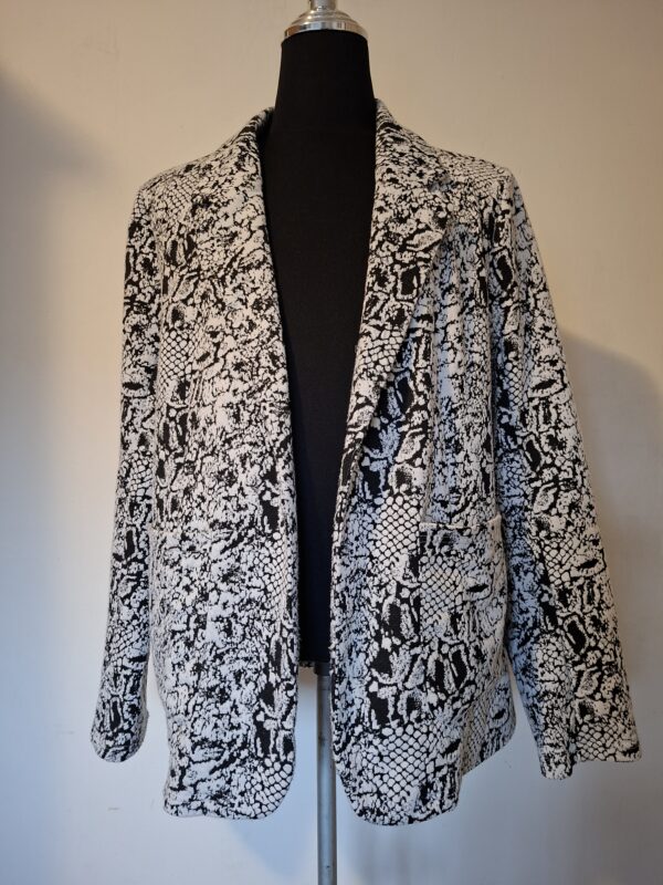 XL Collectie blazer met slangenprint - Zwart/wit