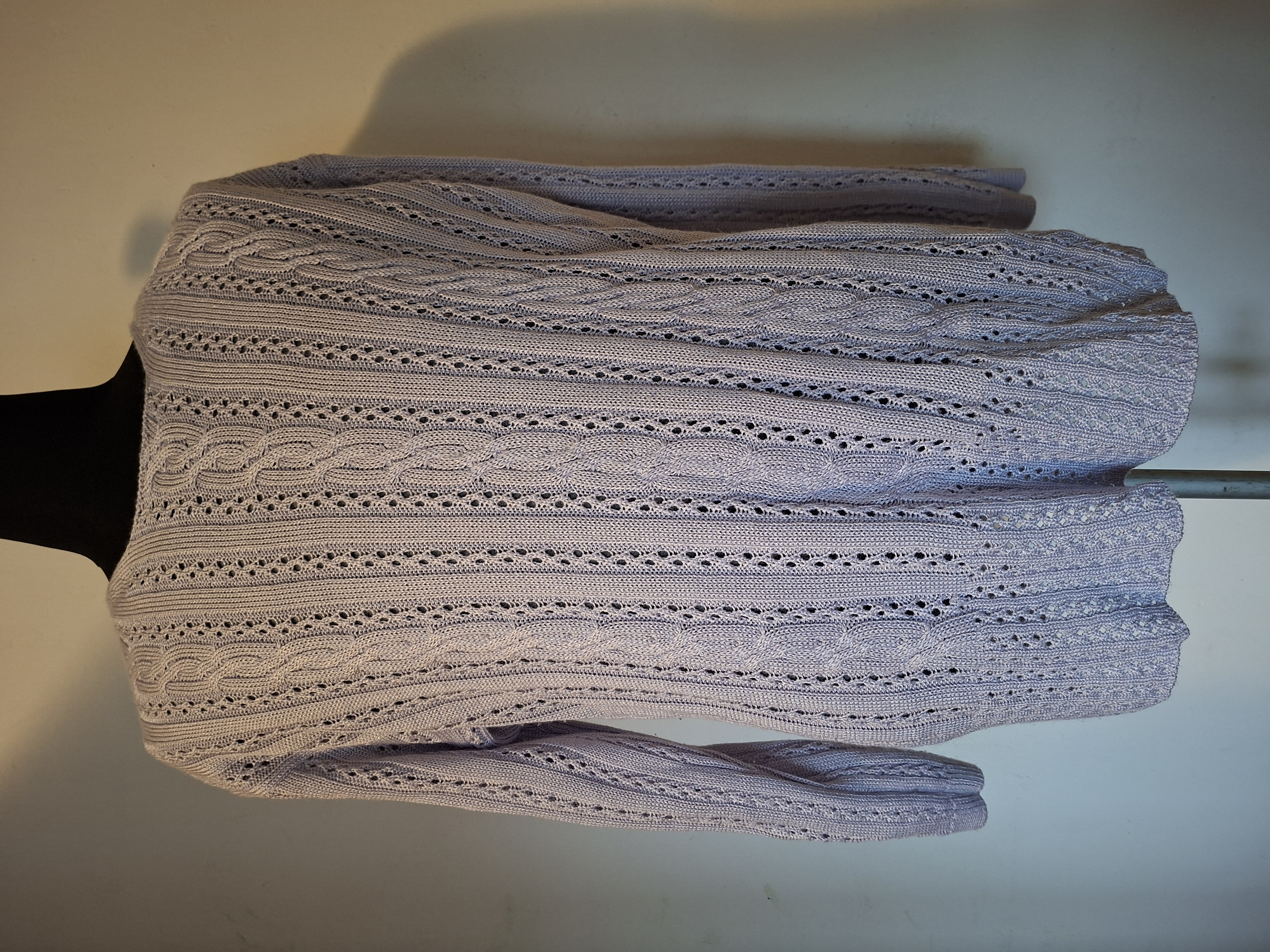 Antedate gebreide trui met kabel- en ajour patroon - Lila